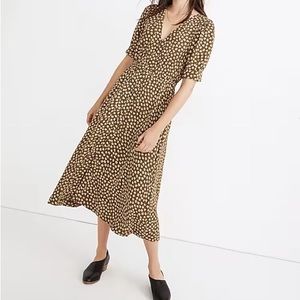 Madewell Button-Cuff Midi Dress in Woodcut Flowers